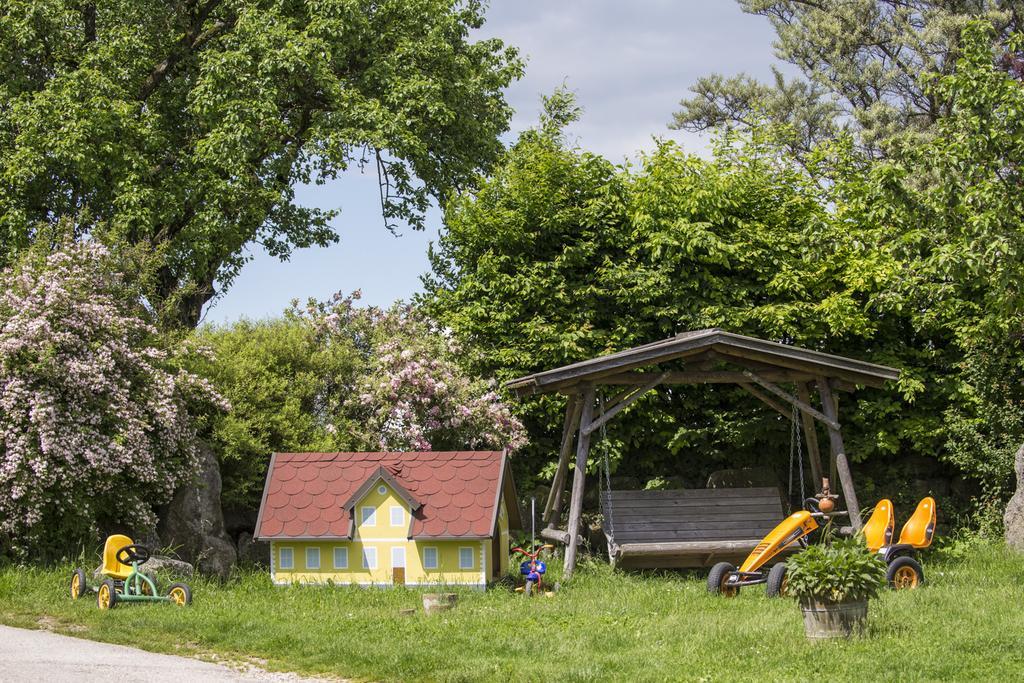 Biohof Ebenbauer Otel Waidhofen-Ybbs Dış mekan fotoğraf